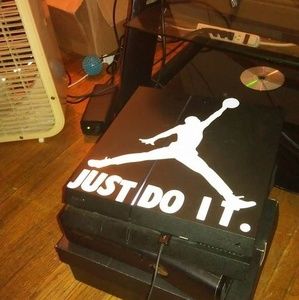 Meet your Posher, Johnnie